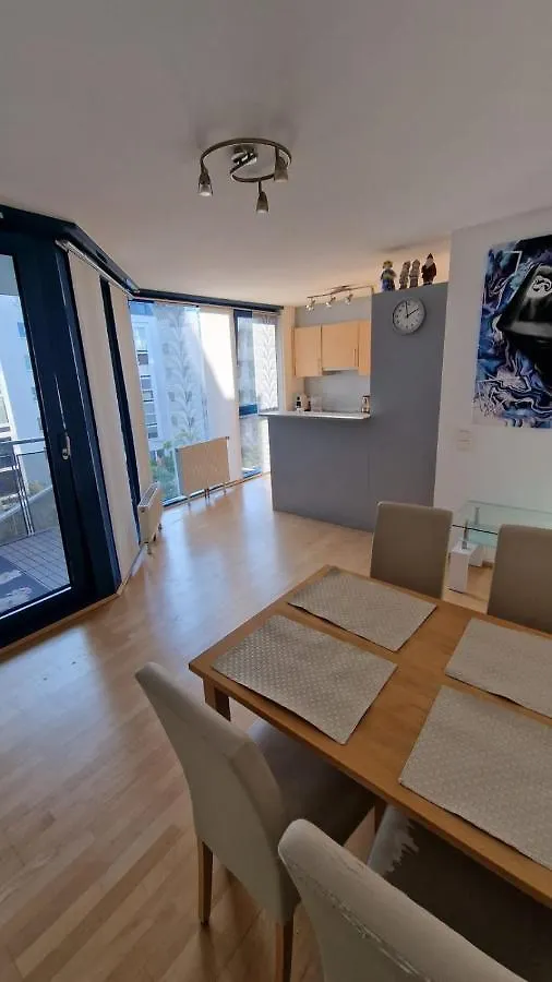 Dancelandliving 1220 Vienna